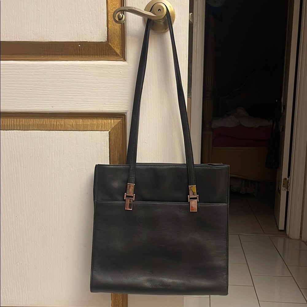Leather Co Liz Claiborne Soft Black Leather Shoulder Bag Silver Accents 11.5x11”